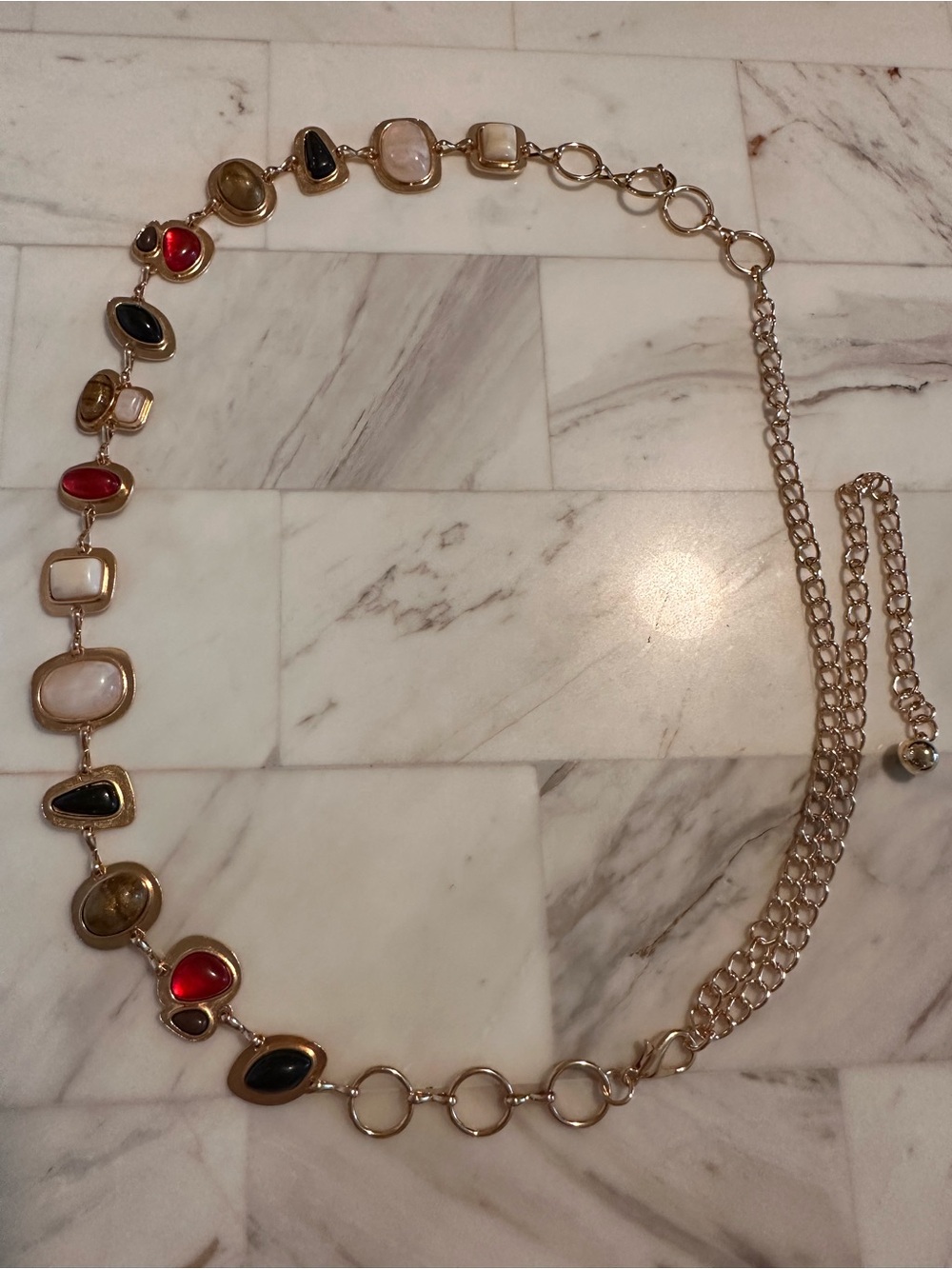 Gold Gemstone Chain Waist Belt — Red, Black, Cream Accents - Picture 4 of 5